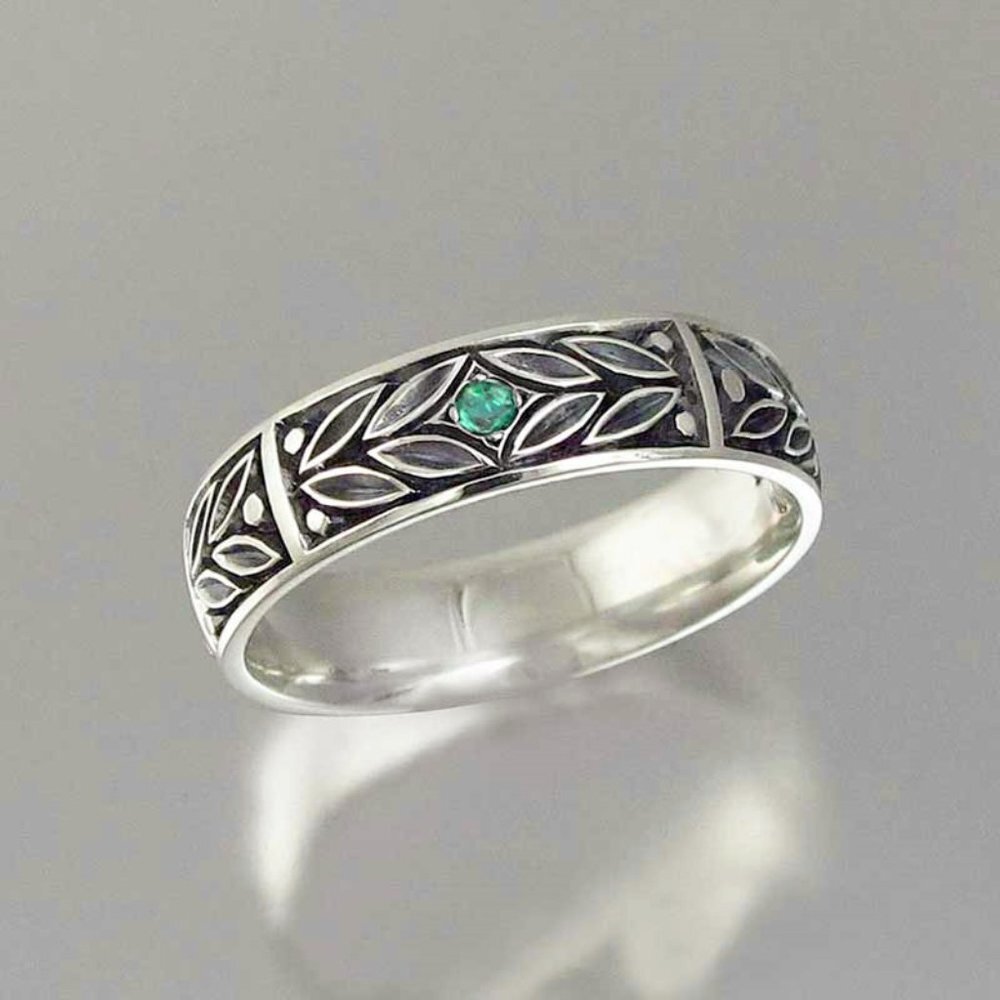 Carved Ethnic Retro Leaf Tiny Green Zircon Ancient Silver Vintage Ring,…